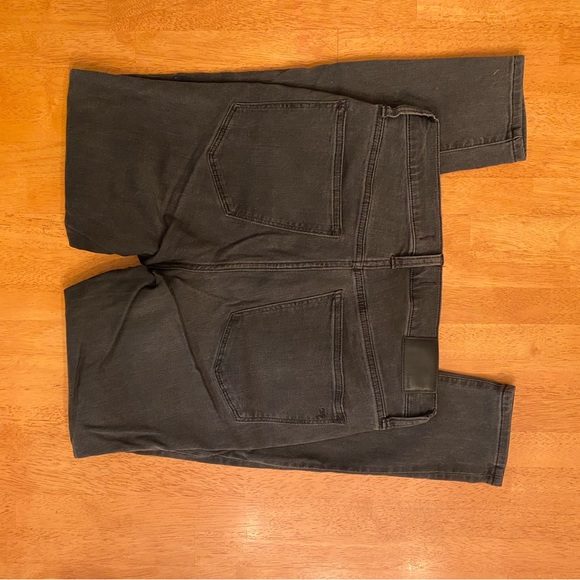 Madewell Roadtripper Supersoft Jeans in Ashmont Wash - Picture 5 of 5